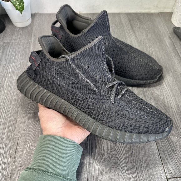 Size 12.5 - adidas Yeezy Boost 350 V2 ‘Black Non-Reflective’